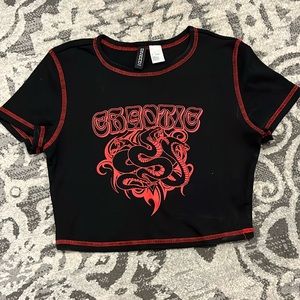 H&M Divided crop top with dragon print Small
